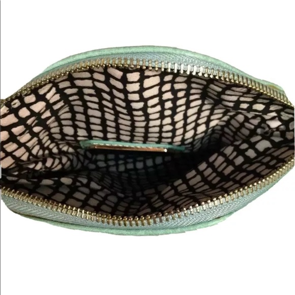 Urban Expressions Turquoise Clutch Crossbody Handbag - Picture 11 of 11